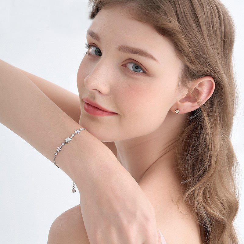 Sakura Hello Kitty Bracelet Women&
