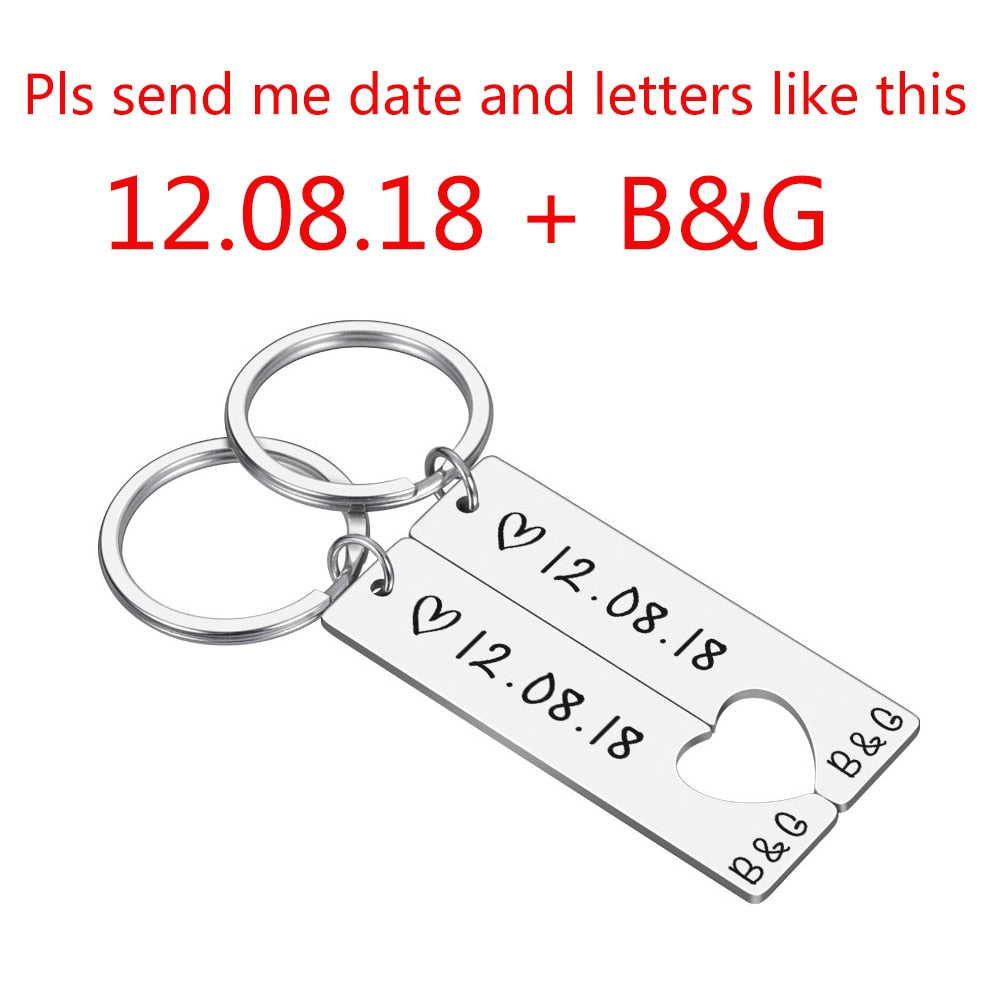 Personalized Heart Keychain Set Engraved King Date and Name Love Keyring Gift for Couples Girlfriend Boyfriends Key Chain Rings