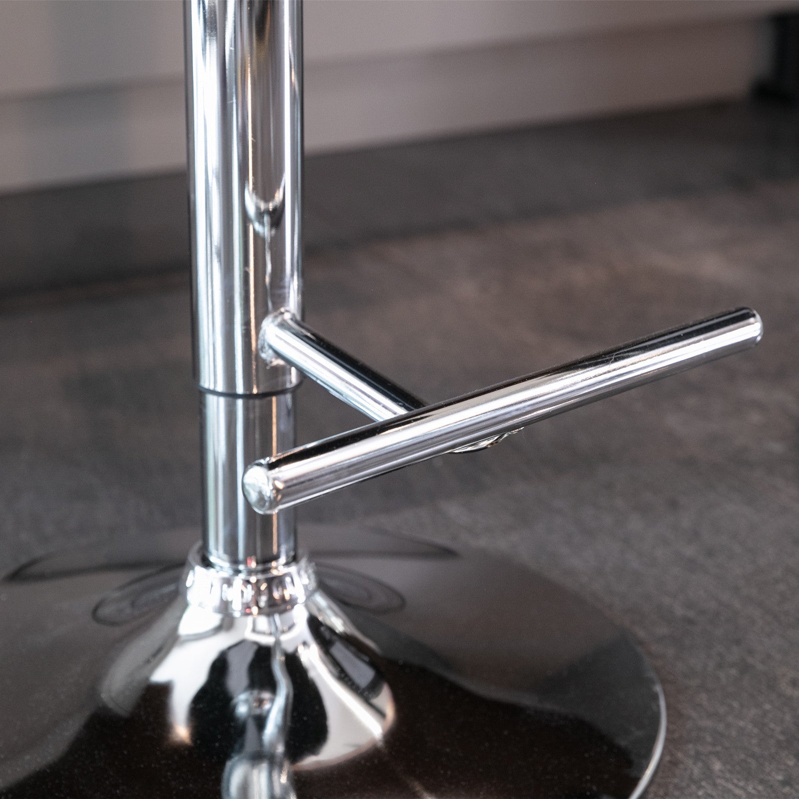 25-33 Inch, Modern Upholstered Chrome base Bar Stools with Back Comfortable Tufted for Home Pub and Kitchen Island(Black,Set of