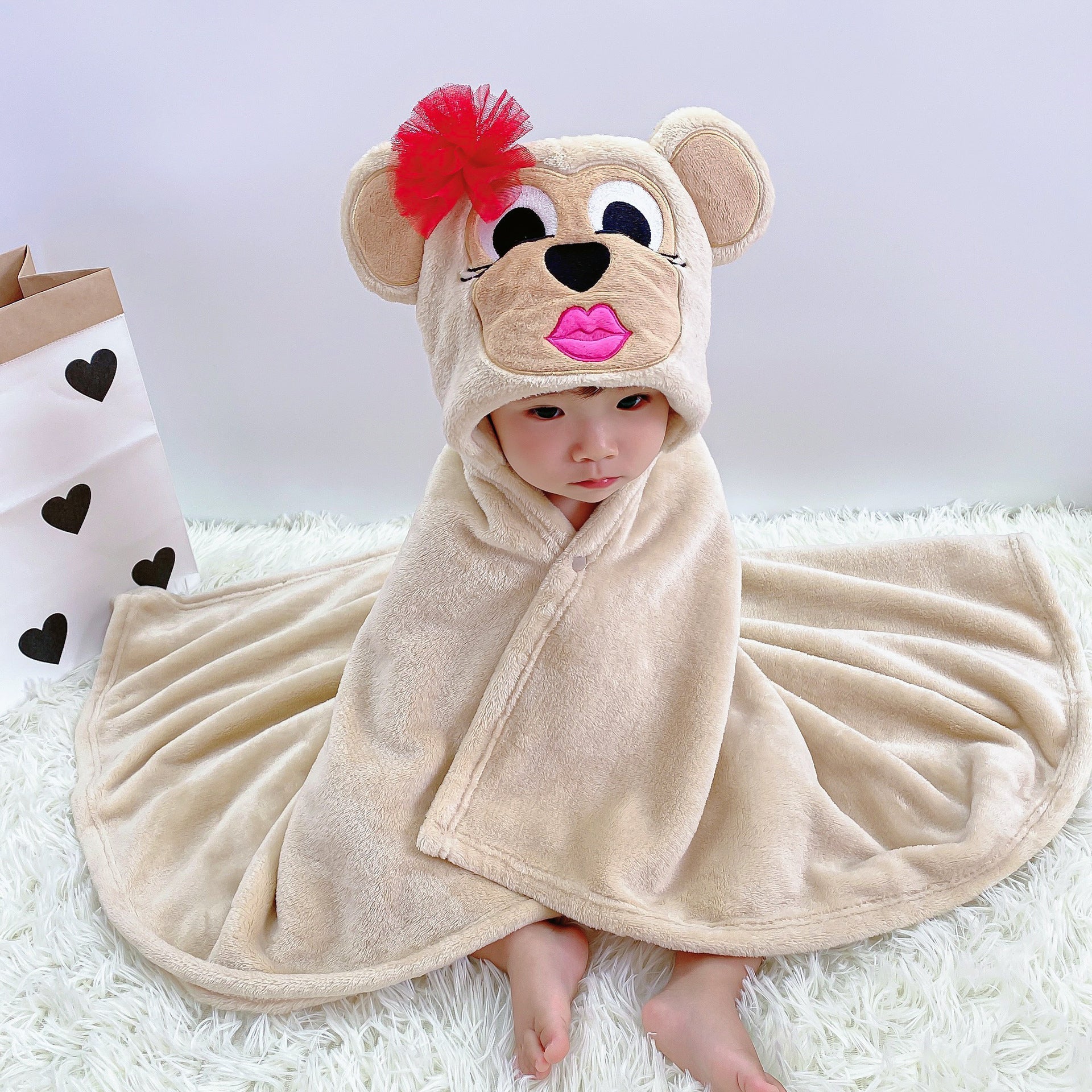 Cartoon Flannel Baby Cloak Quilt