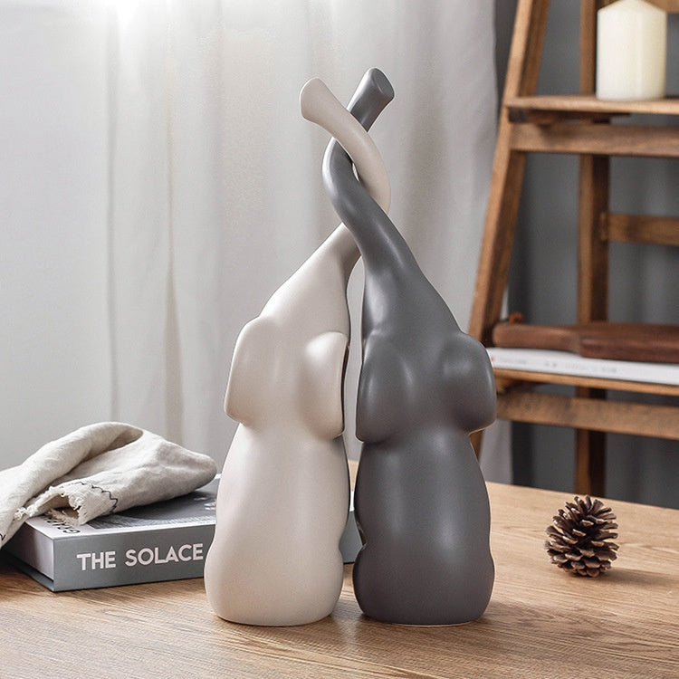 European Home Decor Adorable Couple Figurine Craft Wine Cabinet Ornament Valentine&