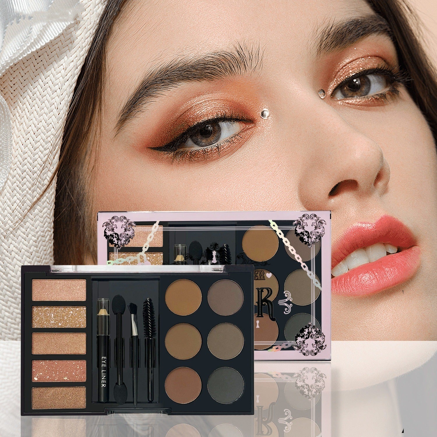 Eyeshadow eyebrow powder eyebrow cream comprehensive tray with tools