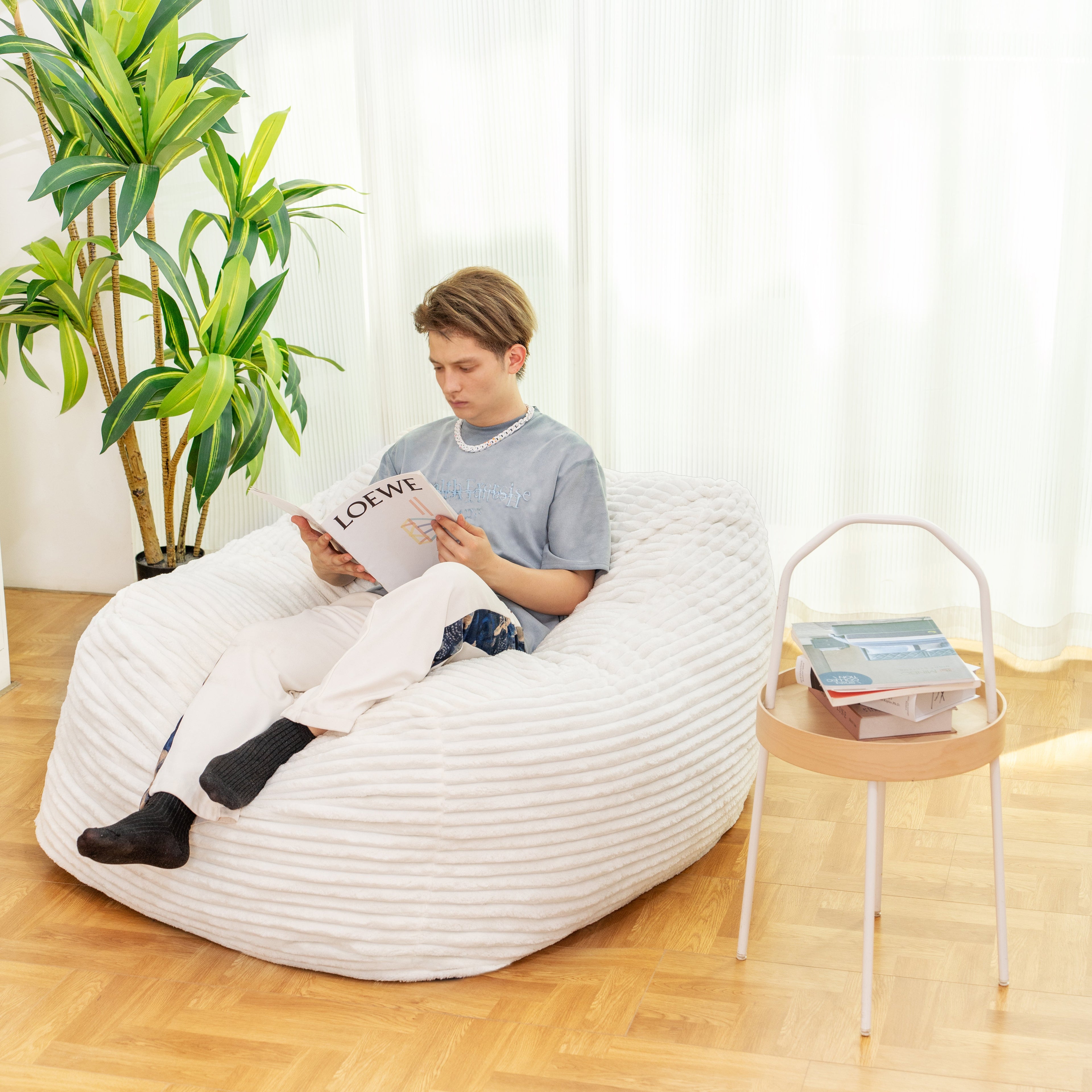 Faux Fur Classic Bean Bag white