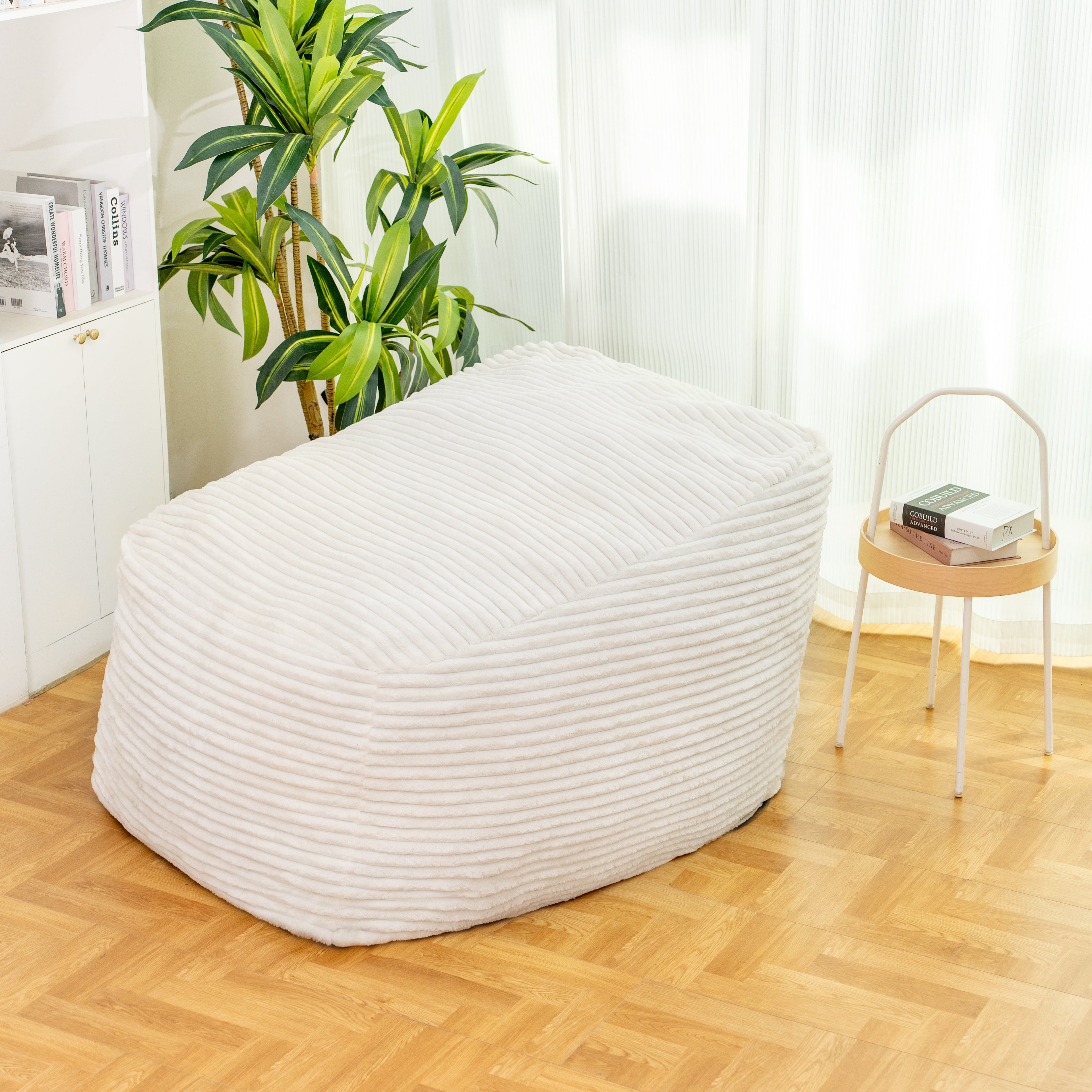 Faux Fur Classic Bean Bag white