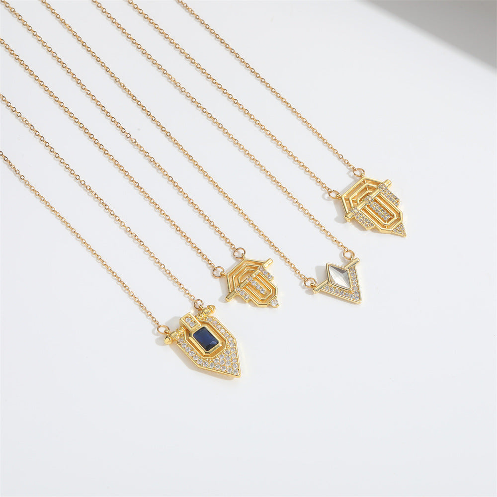 Roman retro flag design pendant necklace for women&