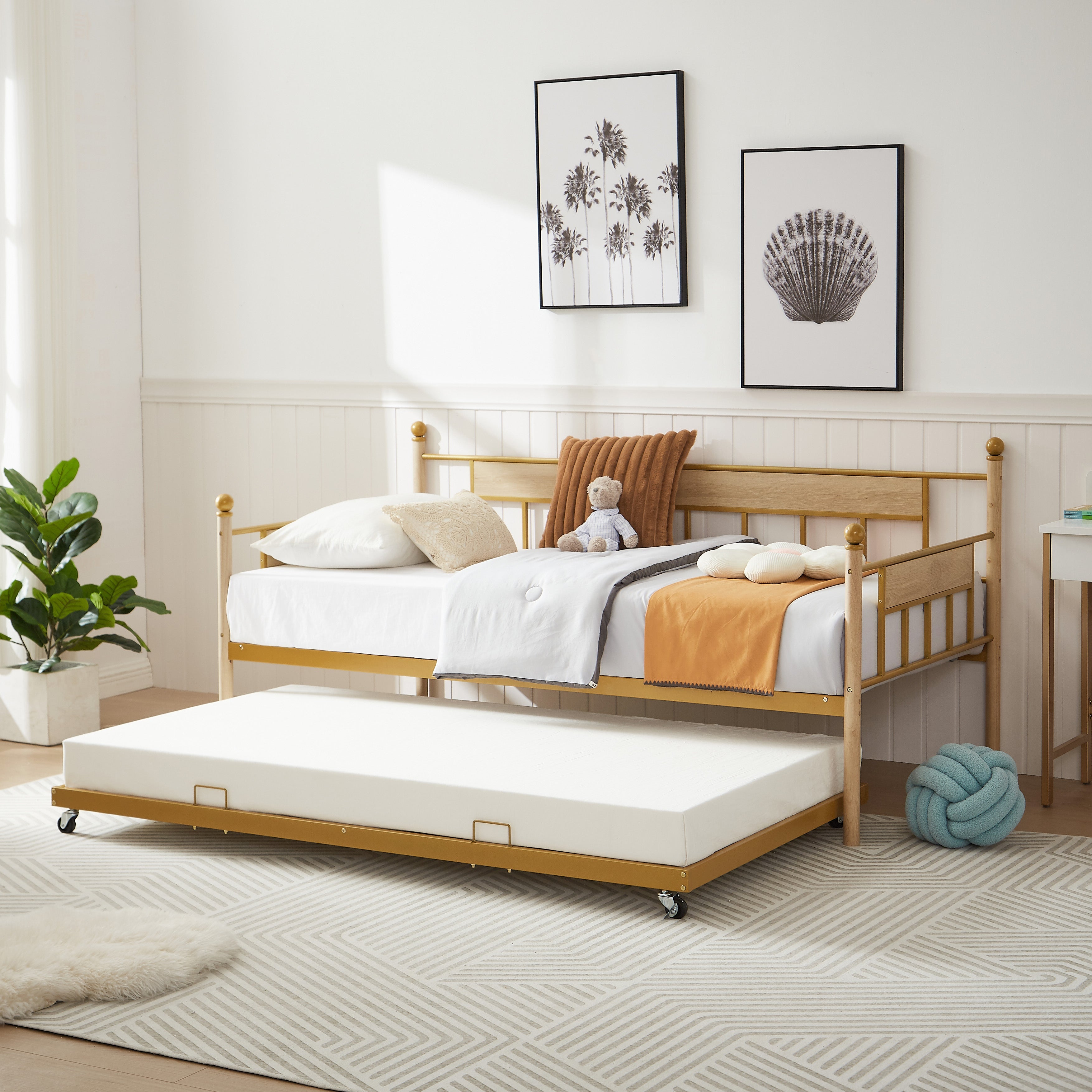 Daybed sofa bed metal framed with trundle twin size golden 77&