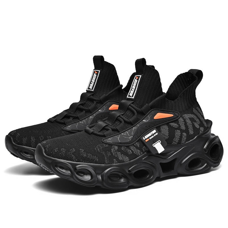 Fashionable new casual shoes, running shoes fly woven outer wear, knife edge shoes, comfortable sports shoes, trendy men&