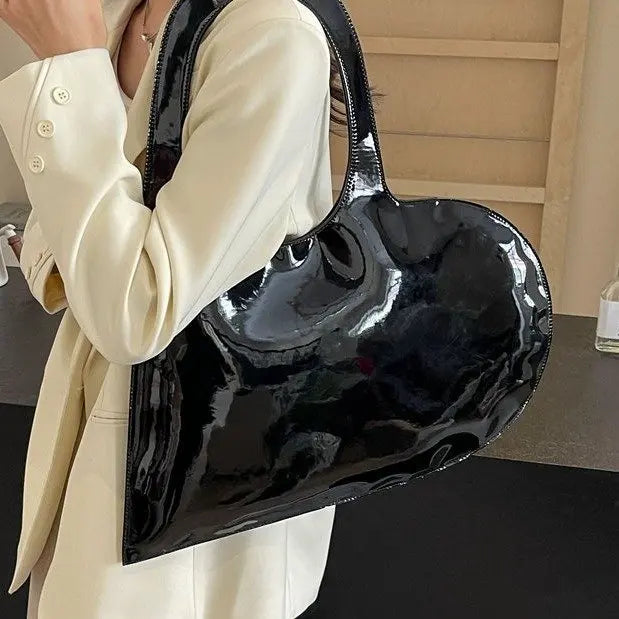 New Unisex Personalized Creative Lacquer Skin Love Shape Shoulder Bag Punk Underarm Bag Women&