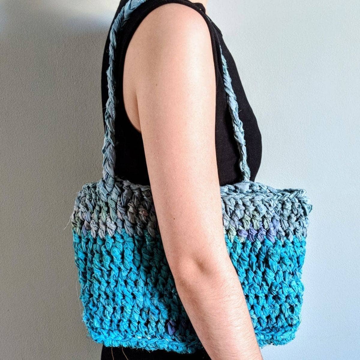 Sea Waves Beach Bag Crochet Kit