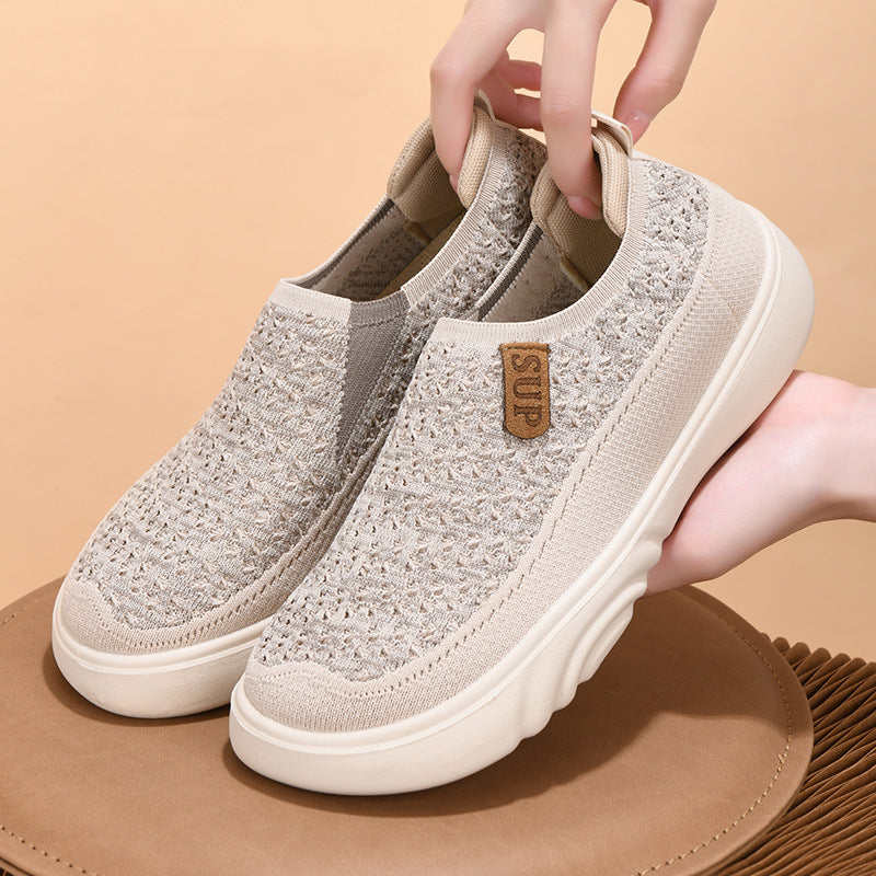 Spring and autumn new old Beijing cloth shoes women&