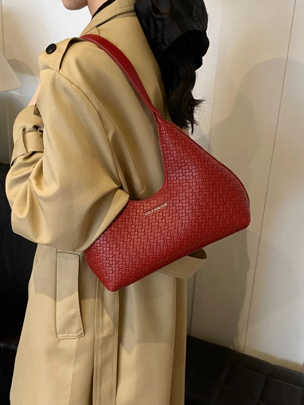 Texture PU Leather Shoulder Bag