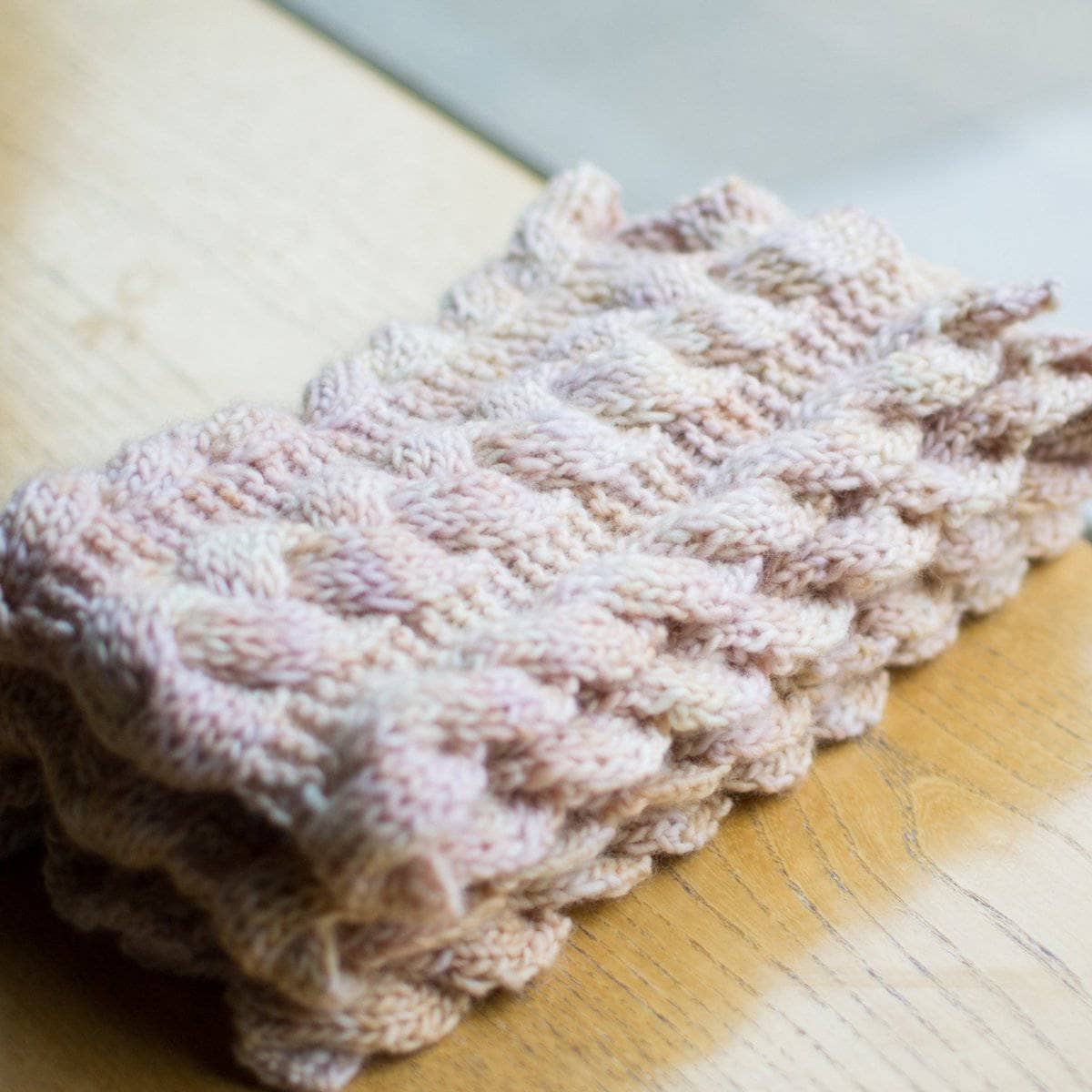 Third Law Cabled Scarf Knit Kit