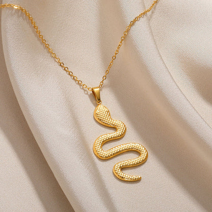Spirit Snake Pendant Retro Style Personalized Necklace Women&