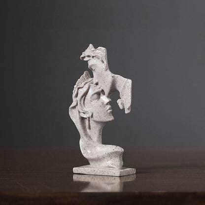 Abstract art couple decoration living room wine cabinet study decoration figure sculpture handicrafts
