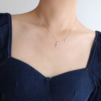 Full diamond hip-hop fashion cross necklace with micro inlaid collarbone chain titanium steel silver non fading women&