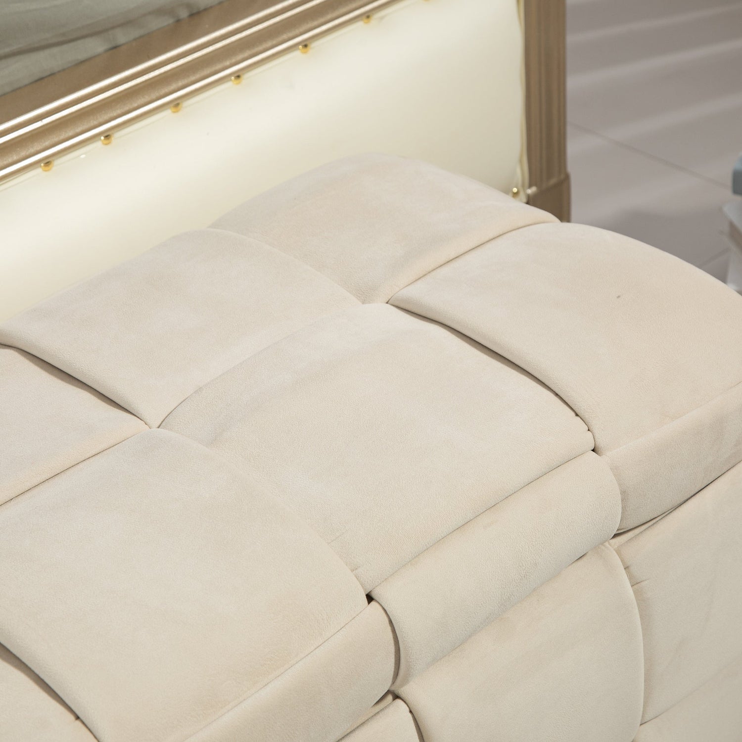 COOLMOR storage Ottoman chair, bedroom end stool, cushioned fabric entrance cushioned footstool with safety hinge (beige)