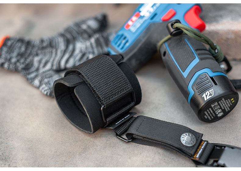 Func. tool rope, equip. tools, phone anti-loss hooks, bag &amp; pant dec. ropes