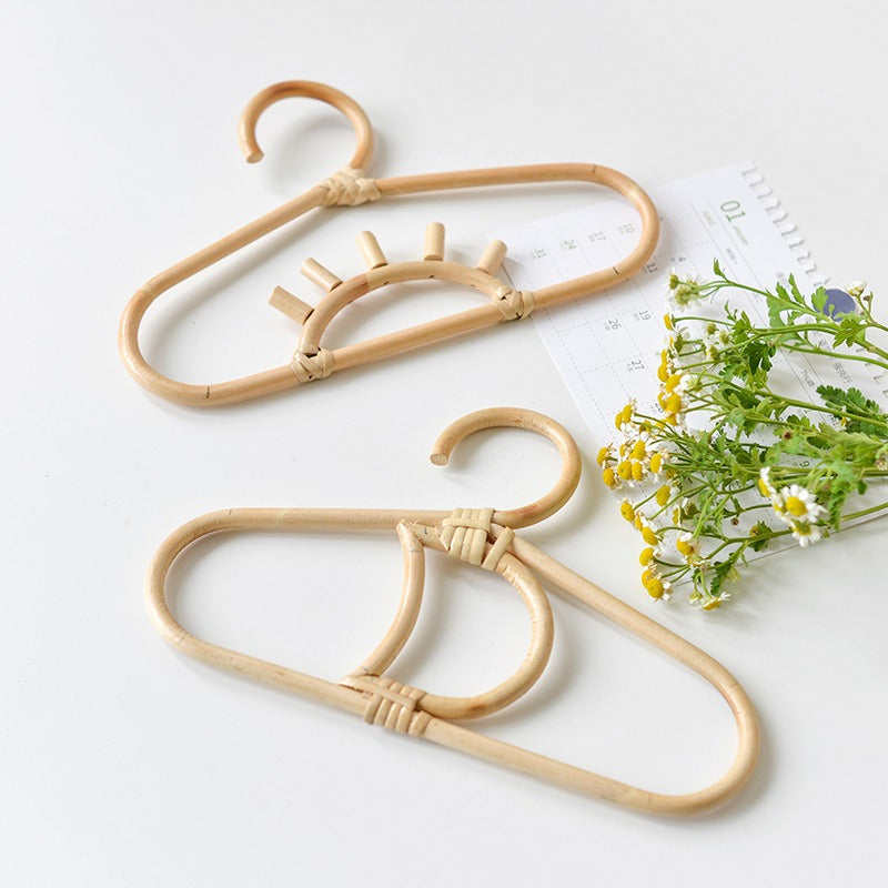 1pcs Handmade Vine Clothes Hanger Indonesian Vine Weaving Moon Sun Rainbow Style Children&