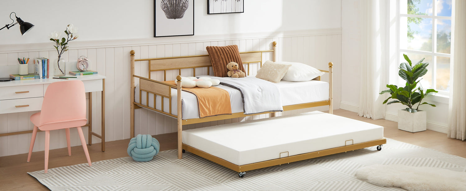 Daybed sofa bed metal framed with trundle twin size  golden 77&