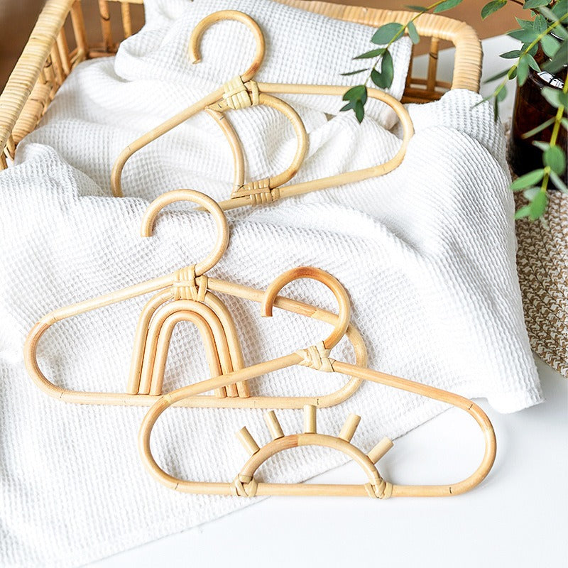 1pcs Handmade Vine Clothes Hanger Indonesian Vine Weaving Moon Sun Rainbow Style Children&