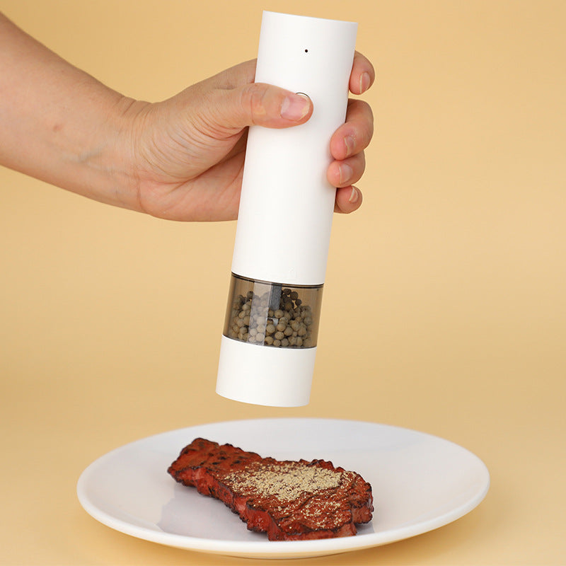 USB Charging Electric Pepper &amp; Sea Salt Grinder with Base and Double Support for Easy Charging and Use