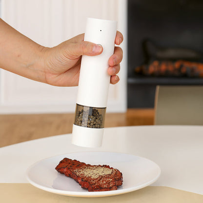 USB Charging Electric Pepper &amp; Sea Salt Grinder with Base and Double Support for Easy Charging and Use