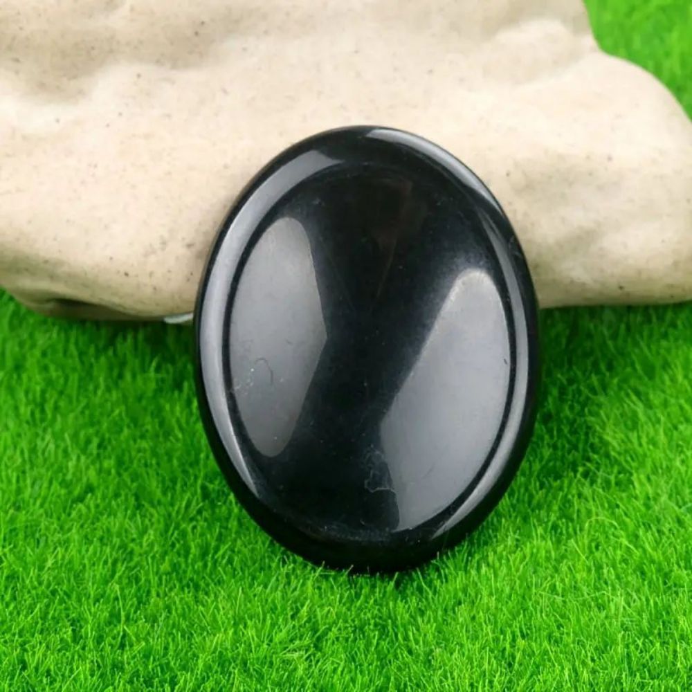 Thumb Worry Stones Oval Massage Quartz Healing Crystal Chakra Energy Therapy Meditation Spiritual Natural Gemstone Decor