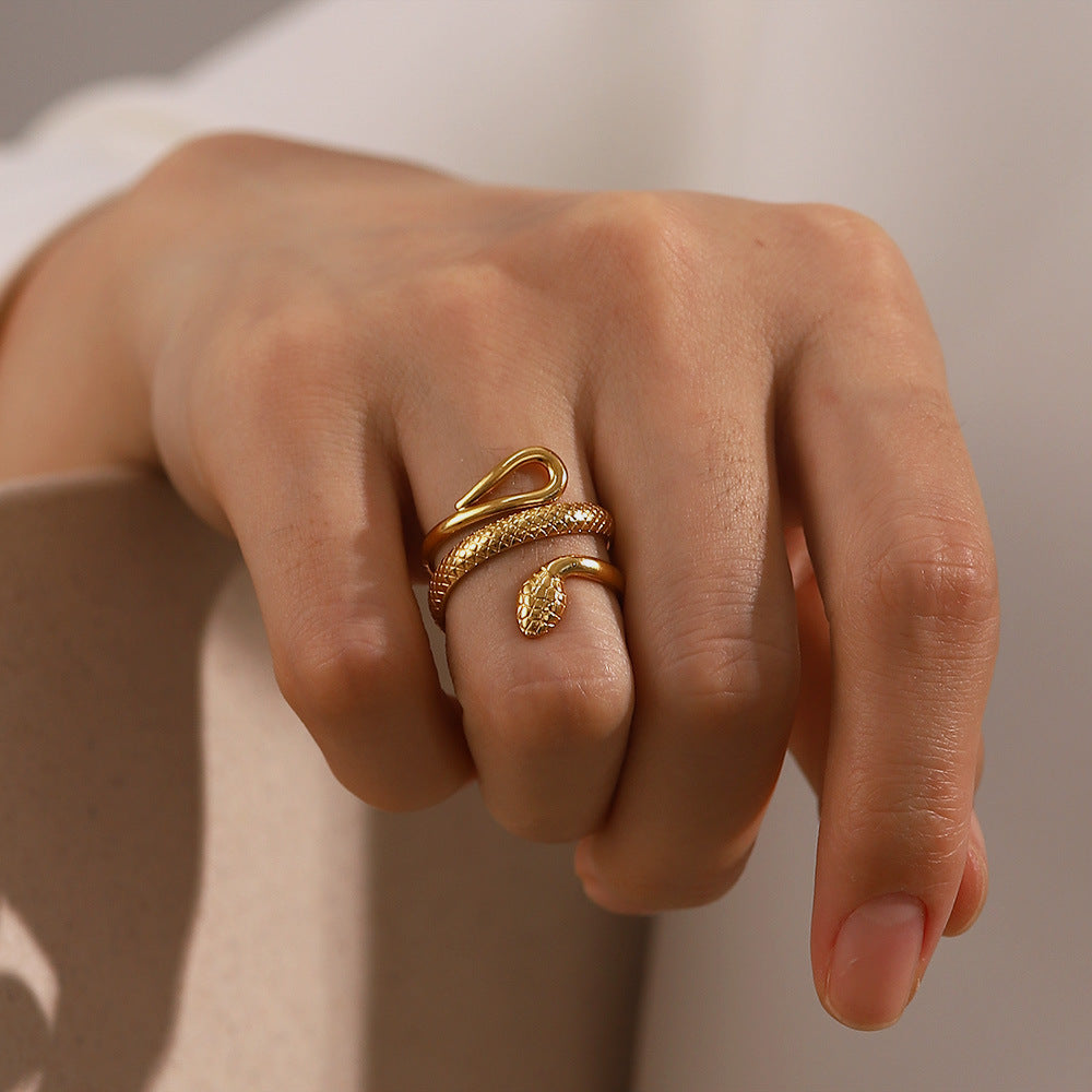 Retro style ring snake shaped ring women&