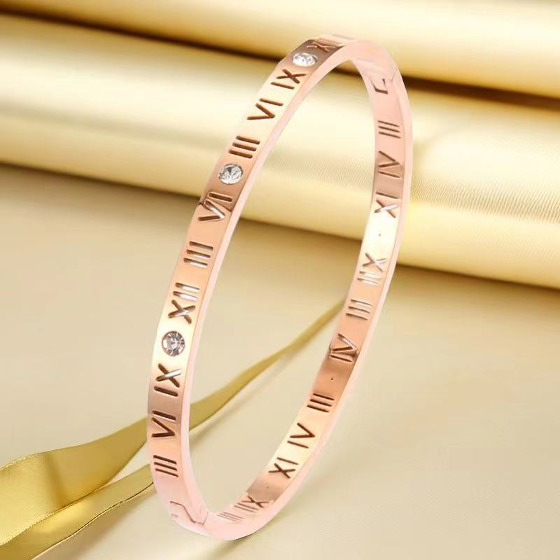 Stainless steel titanium steel bracelet for women non fading electroplated buckle jewelry for women