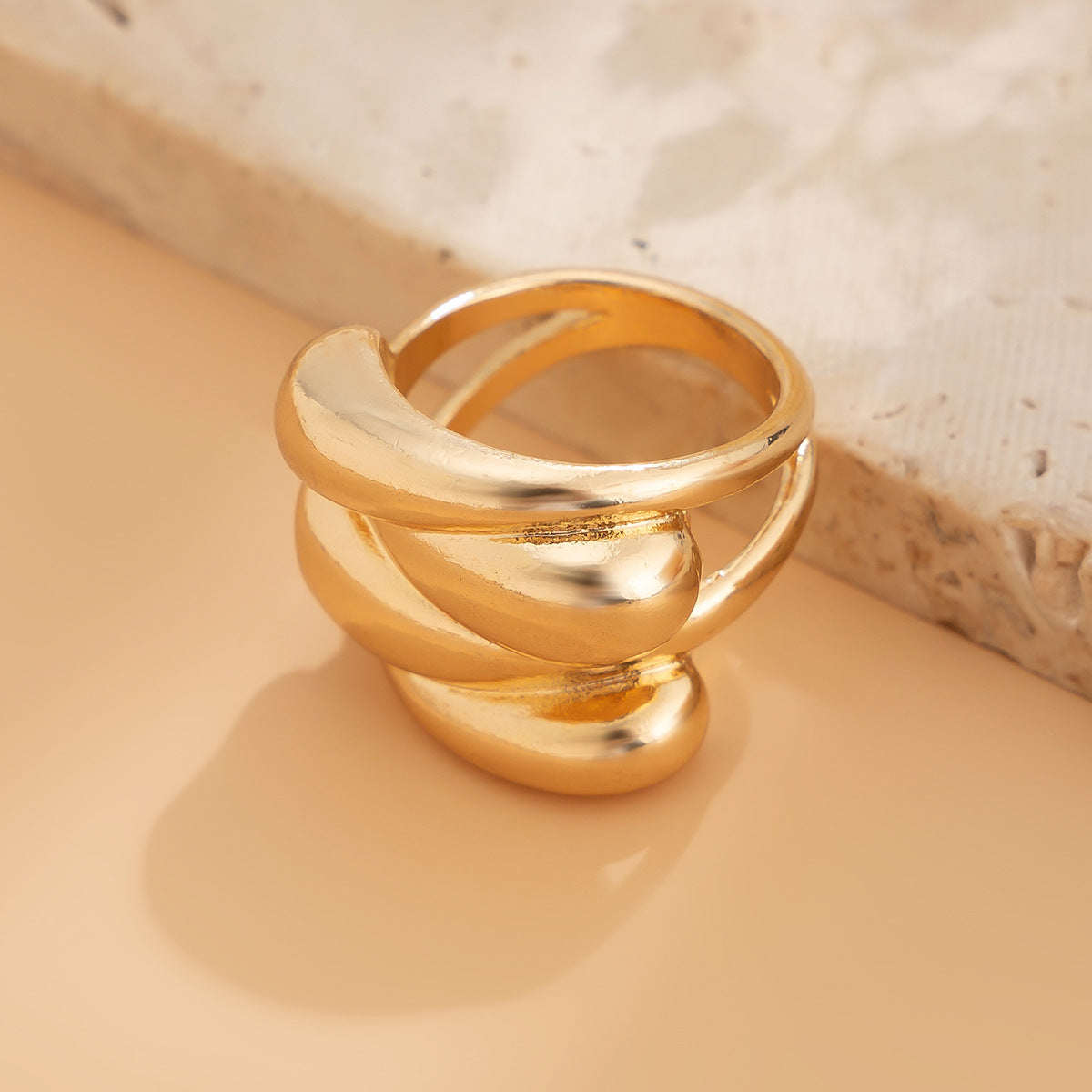 Punk style exaggerated irregular folds personalized winding fish tail bracelet Bracelet