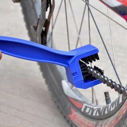 Cleaning Brush, Ideal for motorcycle &amp; bicycle chain and electric car flywheel maintenance, a practical bike accessory.