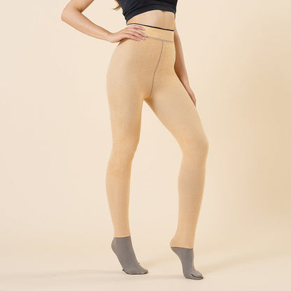 Wearing fake flesh through oversized single crotch leggings for warmth, women&