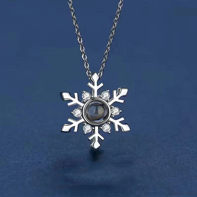 100 Languages I Love You Projection Snowflake Pendant Necklace Valentine&