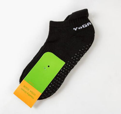 Women Fitness Professional Non-Slip Sports Socks Yoga Socks Silicone Massage Socks Cotton Pilates Socks with Grip Exercise Gym