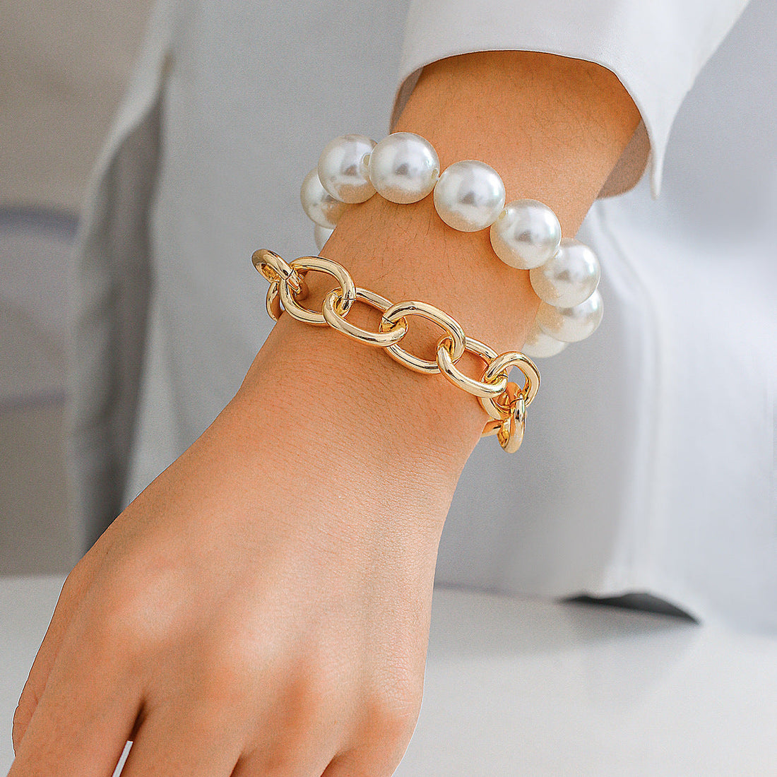 Hot selling geometric bead bracelet for women&