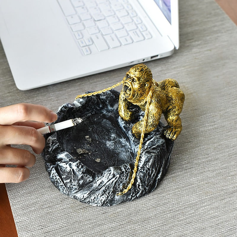 Creative King Kong domineering gorilla ashtray study decoration gift