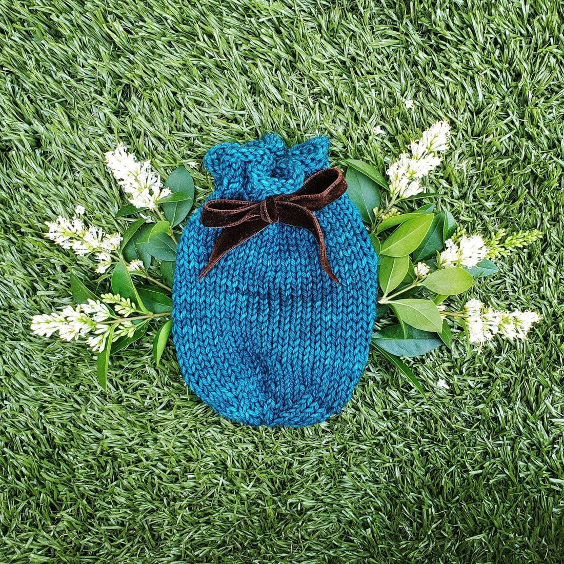 Avocado Sock Knitting Pattern (It&