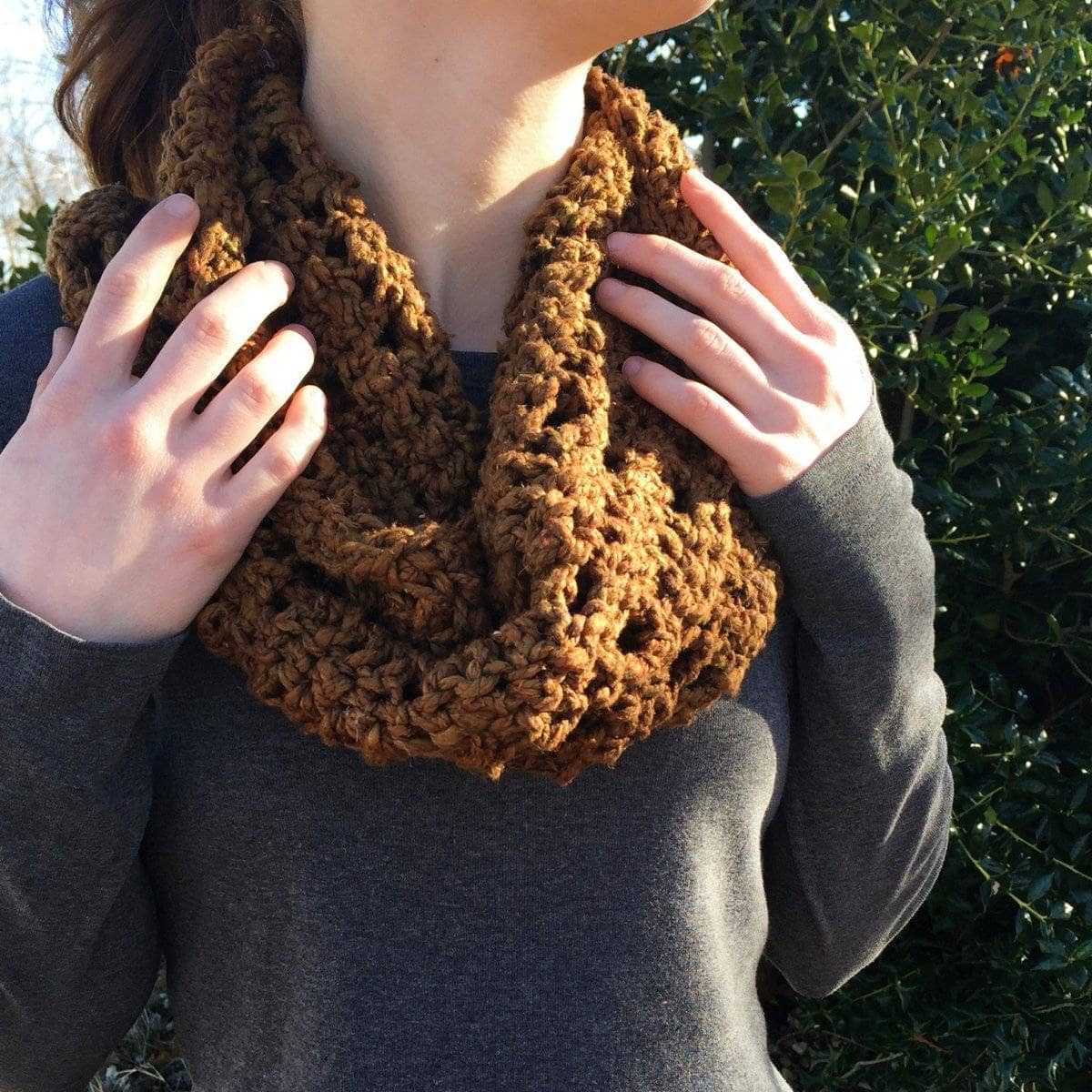 Mountain Mobius Cowl Crochet Kit