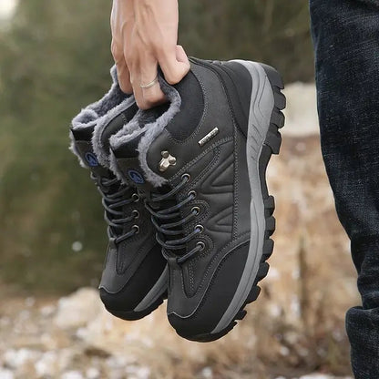 New winter sports shoes for men, outdoor shoes with plush insulation, cotton shoes, lightweight hiking shoes, oversized hiking shoes
