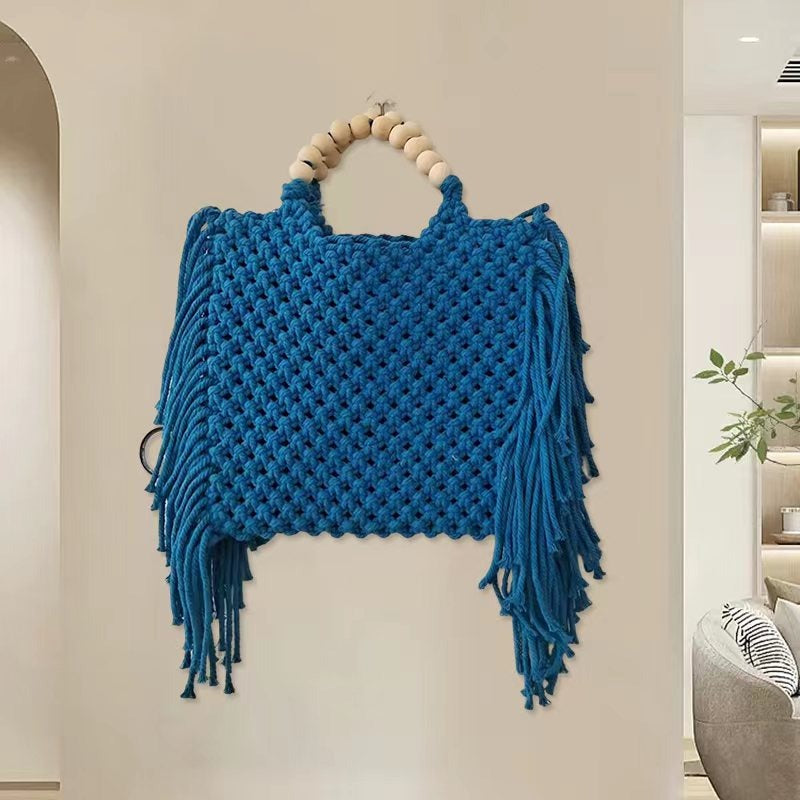 Woven women&